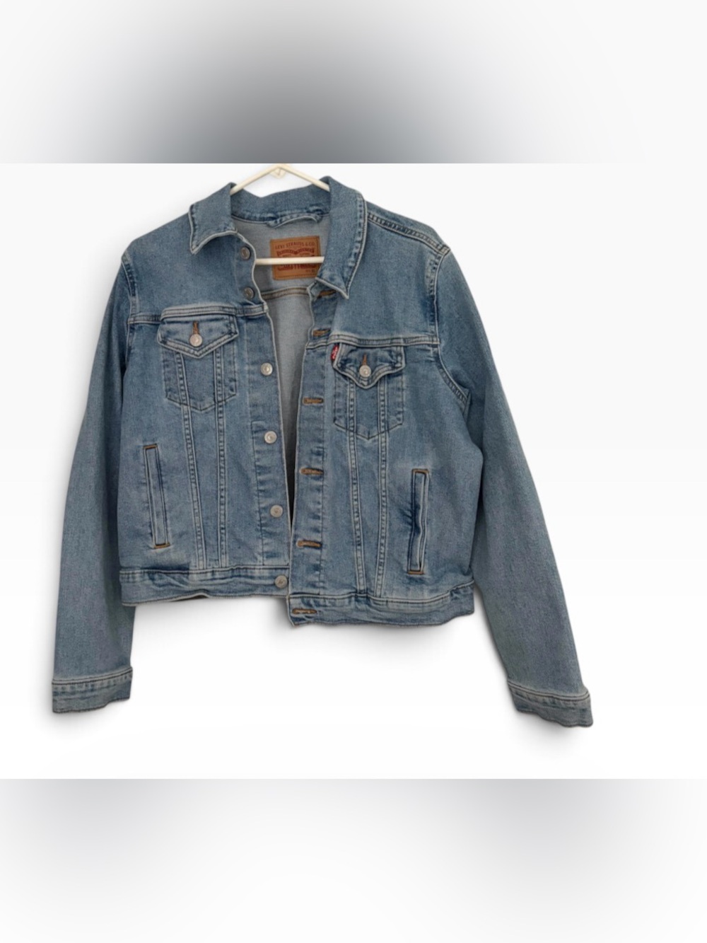 Levi's Light Blue Denim Jacket - Classic Trucker Style